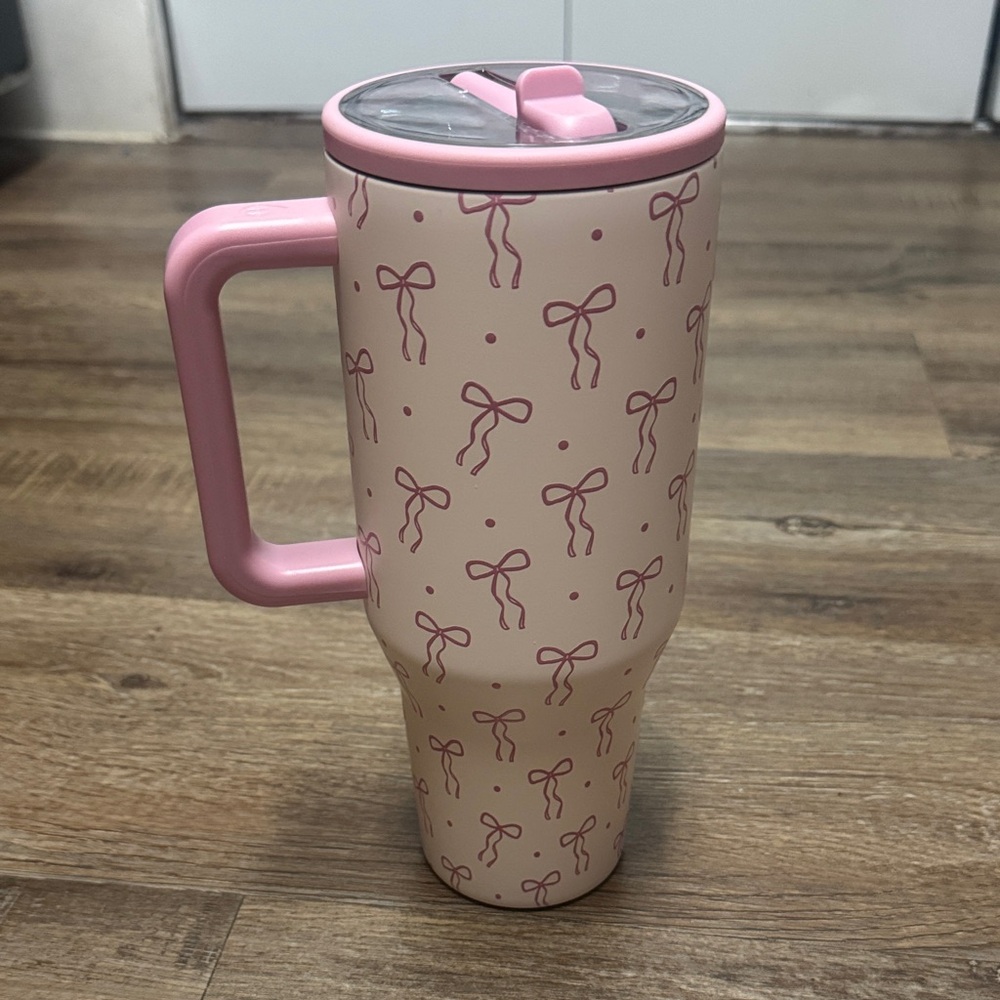 Pink Bow Pattern Travel Mug Hydrojug